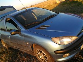 Peugeot 206, 1999