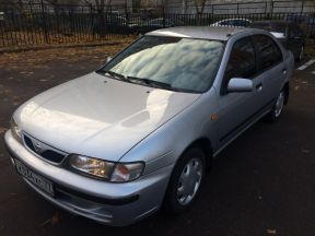 Nissan Almera, 1998