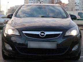 Opel Astra, 2012