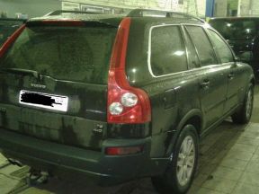 Volvo XC90, 2004