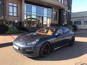 Porsche Panamera GTS, 2014