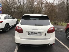 Porsche Cayenne S, 2010