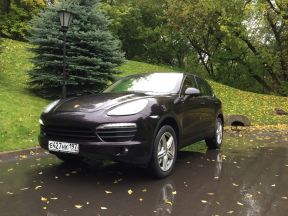 Porsche Cayenne S, 2011