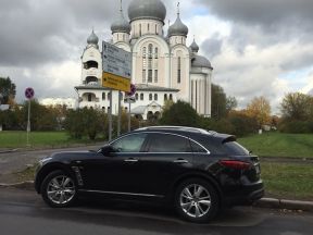 Infiniti QX70, 2013