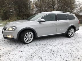 Volkswagen Passat, 2012