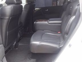 Infiniti QX56, 2011