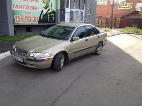 Volvo S40, 2002