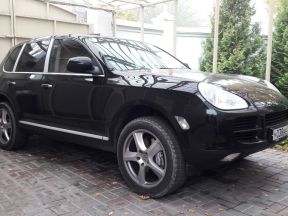 Porsche Cayenne S, 2005