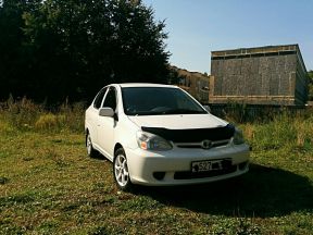 Toyota Platz, 2004