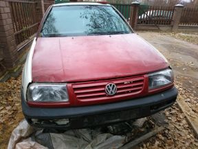 Volkswagen Vento, 1992