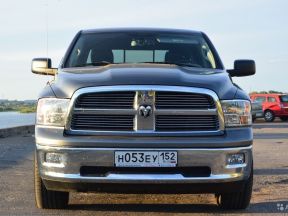 Dodge Ram, 2011