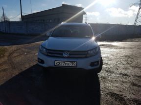 Volkswagen Tiguan, 2015