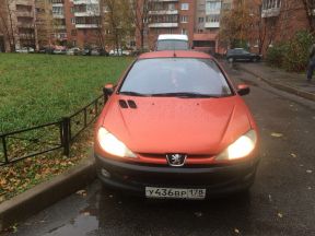 Peugeot 206, 2001