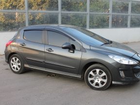 Peugeot 308, 2010