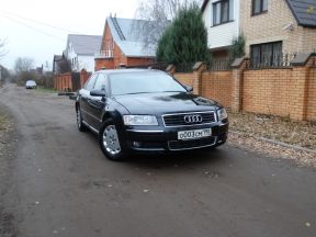 Audi A8, 2004