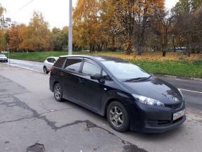 Toyota Wish, 2011