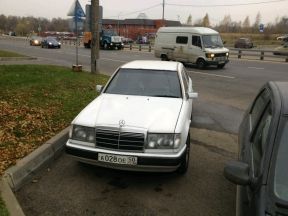 Mercedes-Benz W124, 1992