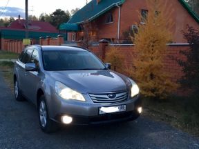 Subaru Outback, 2010