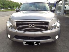 Infiniti QX56, 2011