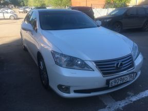 Lexus ES, 2010