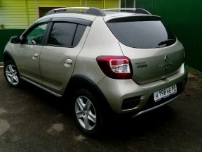 Renault Sandero Stepway, 2015