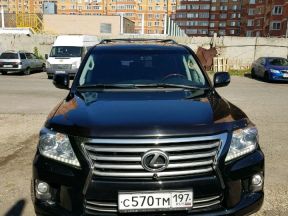 Lexus LX, 2012