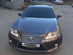 Lexus ES, 2013