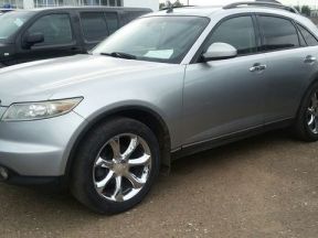 Infiniti FX45, 2003