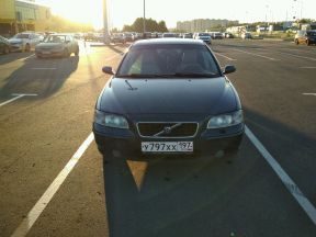 Volvo S60, 2004