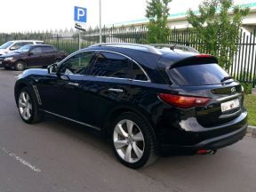 Infiniti FX35, 2009