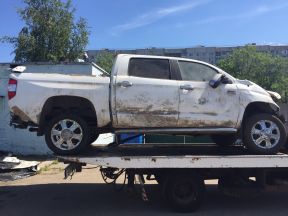 Toyota Tundra, 2015