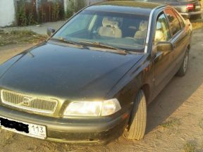 Volvo S40, 1996