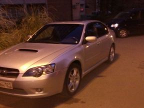 Subaru Legacy, 2004