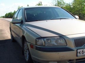 Volvo S80, 2000