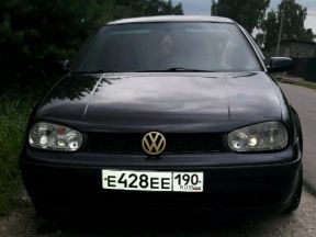 Volkswagen Golf, 2000