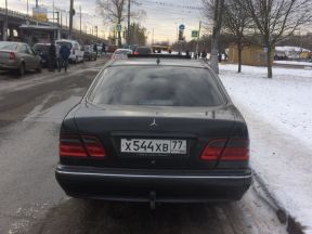 Mercedes-Benz E-класс, 2001