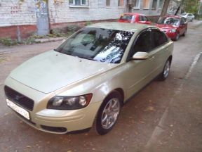 Volvo S40, 2004