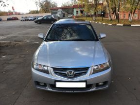 Honda Accord, 2004