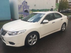 Honda Accord, 2011