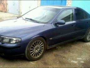 Volvo S60, 2001