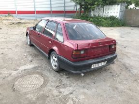 Volvo 440, 1989