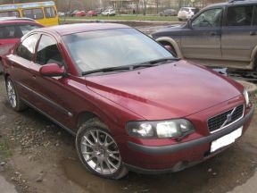 Volvo S60, 2002