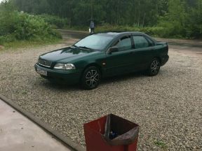 Volvo S40, 1997