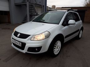 Suzuki SX4, 2011