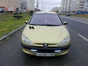 Peugeot 206, 2003