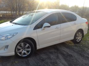 Peugeot 408, 2013