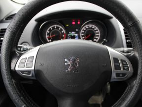 Peugeot 4007, 2011