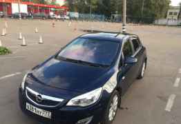 Opel Astra, 2012