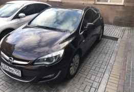 Opel Astra, 2013