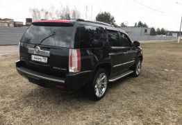 Cadillac Escalade, 2011